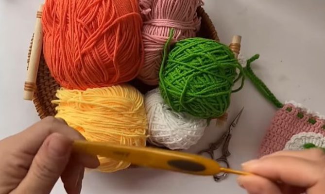 Cách Móc Túi Len mini đựng tỏi